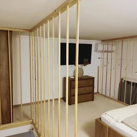 Garage Gratis Deluxe Apartament