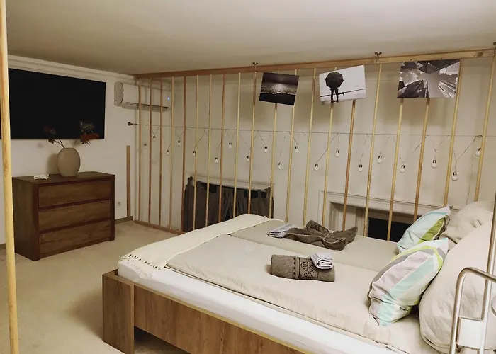 Garage Gratis Deluxe Apartament