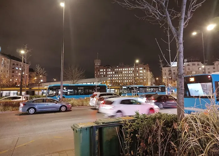 Garage Gratis Deluxe Budapest