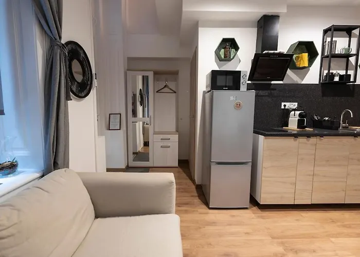 Apartment Garage Gratis Deluxe *